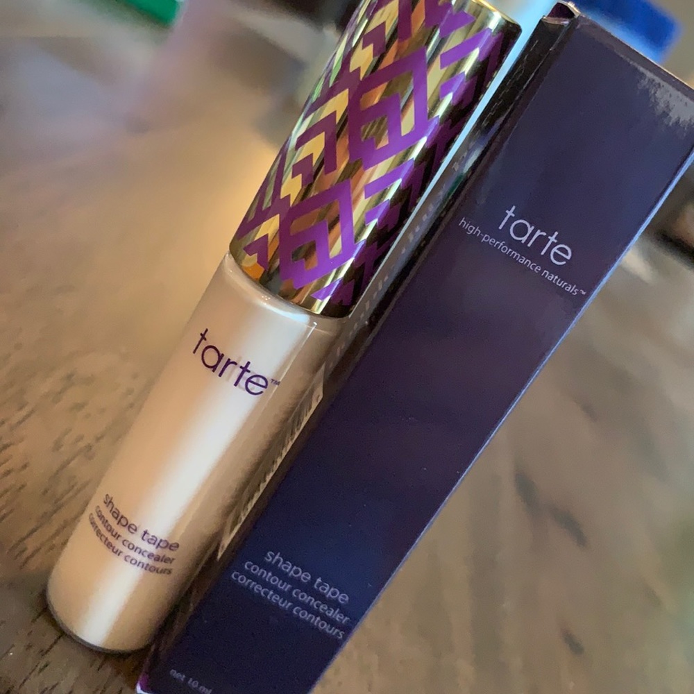 NIB Tarte Shape Tape - 12N Fair Neutral